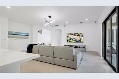 7965 SW 195th St, Cutler Bay, FL 33157 - Photo 12