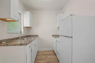 229 Madeira Ave, Coral Gables, FL 33134 - Photo 4