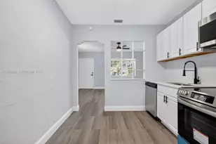 870 NE 144th St, North Miami, FL 33161 - Photo 6