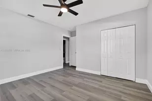 870 NE 144th St, North Miami, FL 33161 - Photo 14