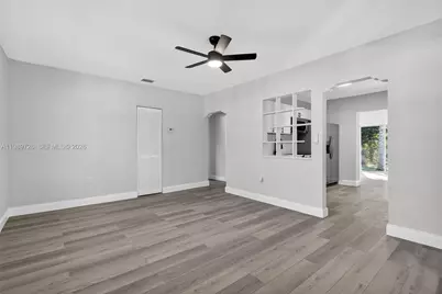 870 NE 144th St, North Miami, FL 33161 - Photo 2
