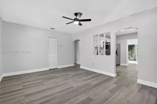 870 NE 144th St, North Miami, FL 33161 - Photo 2
