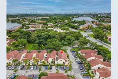 337 Ives Dairy Rd #12, Miami, FL 33179 - Photo 34