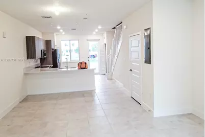 6425 NW 103rd Pl #106, Doral, FL 33178 - Photo 6