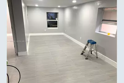 9615 NW 26th Ave, Miami, FL 33147 - Photo 8