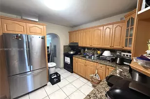9615 NW 26th Ave, Miami, FL 33147 - Photo 18