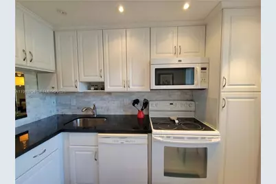 3774 Inverrary Blvd #103P, Lauderhill, FL 33319 - Photo 18