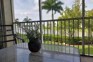 10710 NW 66th St, Doral, FL 33178 - Photo 8