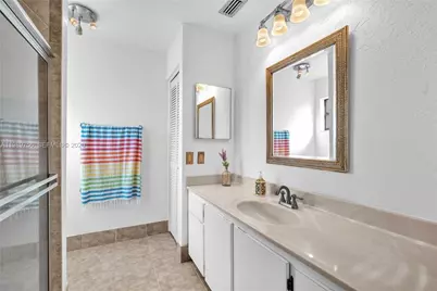 9300 NW 32nd Mnr, Sunrise, FL 33351 - Photo 10