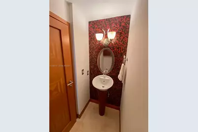 6301 Collins Ave #TS3, Miami Beach, FL 33141 - Photo 26