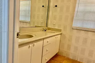 350 E 58th St, Hialeah, FL 33013 - Photo 10