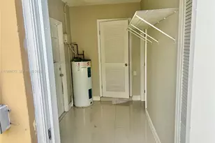 4015 W Park Rd, Hollywood, FL 33021 - Photo 2