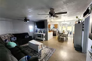 6721 Garfield St, Hollywood, FL 33024 - Photo 8