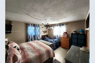 6721 Garfield St, Hollywood, FL 33024 - Photo 18