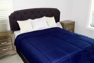 715 Hollywood Blvd, Hollywood, FL 33019 - Photo 6