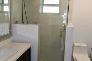 715 Hollywood Blvd, Hollywood, FL 33019 - Photo 30