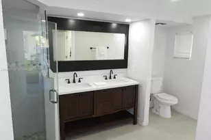 715 Hollywood Blvd, Hollywood, FL 33019 - Photo 20