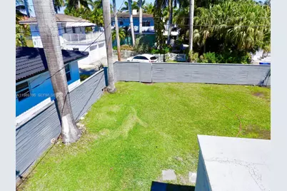 715 Hollywood Blvd, Hollywood, FL 33019 - Photo 22