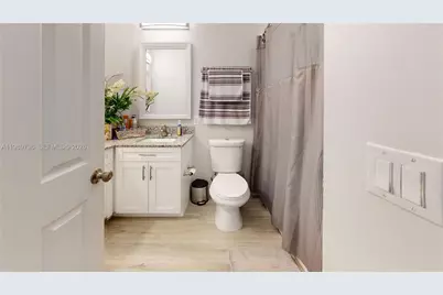 809 NW 170th Ter #26, Pembroke Pines, FL 33028 - Photo 20