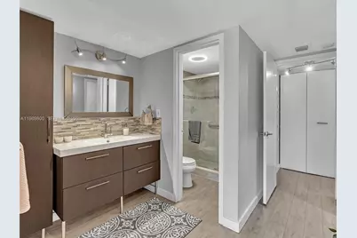 3375 N Country Club Dr #208, Aventura, FL 33180 - Photo 24