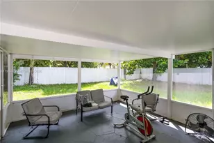 2051 Arcadia Dr, Miramar, FL 33023 - Photo 14