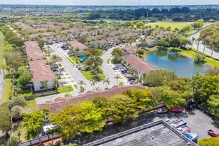 102 Riverwalk Cir, Sunrise, FL 33326 - Photo 32