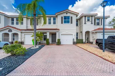 102 Riverwalk Cir, Sunrise, FL 33326 - Photo 22