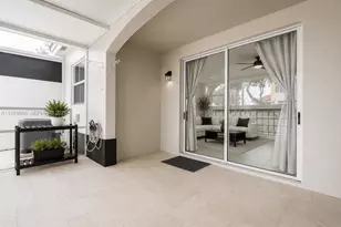 102 Riverwalk Cir, Sunrise, FL 33326 - Photo 14