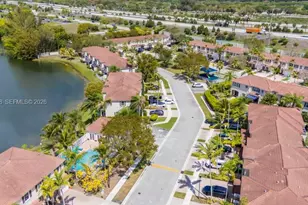 102 Riverwalk Cir, Sunrise, FL 33326 - Photo 36