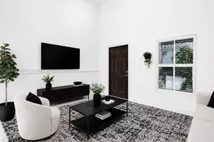 102 Riverwalk Cir, Sunrise, FL 33326 - Photo 2