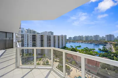 3598 Yacht Club Dr #1204, Aventura, FL 33180 - Photo 2