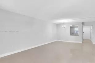 1770 NE 191st St, Miami, FL 33179 - Photo 18