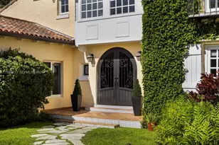 4206 Alhambra Cir, Coral Gables, FL 33146 - Photo 4