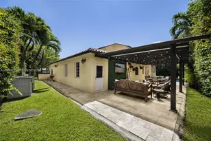 4206 Alhambra Cir, Coral Gables, FL 33146 - Photo 32