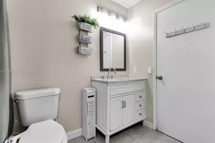 2690 W 76th St, Hialeah, FL 33016 - Photo 14