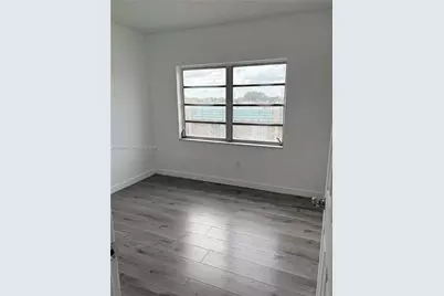 3675 W 11th Ave #320, Hialeah, FL 33012 - Photo 8