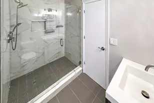 700 SE 14th St, Fort Lauderdale, FL 33316 - Photo 26