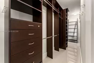 3739 Collins Ave, Miami Beach, FL 33140 - Photo 12