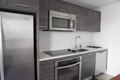 151 SE 1st  St #3304, Miami, FL 33131 - Photo 6