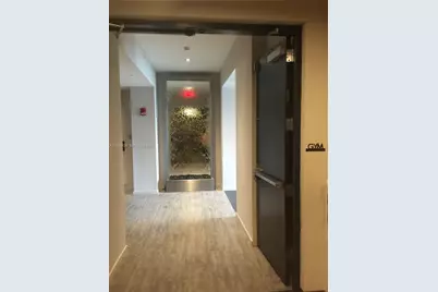 151 SE 1st  St #3304, Miami, FL 33131 - Photo 28
