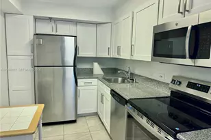 20515 E Country Club Dr, Aventura, FL 33180 - Photo 12