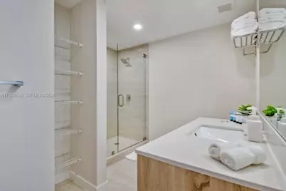 3900 Biscayne Blvd #N-911, Miami, FL 33137 - Photo 14