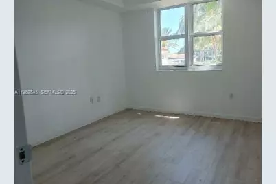 20000 E Country Club Dr #201, Aventura, FL 33180 - Photo 6