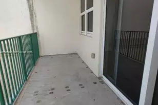 20000 E Country Club Dr, Aventura, FL 33180 - Photo 12
