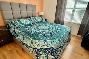 7326 Collins Ave, Miami Beach, FL 33141 - Photo 8