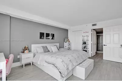 3000 Coral Way #1114, Miami, FL 33145 - Photo 14