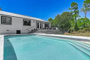310 14th St SE, Naples, FL 34117 - Photo 42