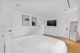 3786 NE 167th St, North Miami Beach, FL 33160 - Photo 16