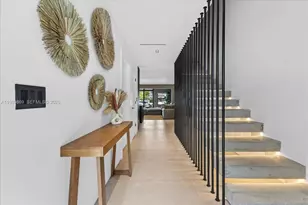 3786 NE 167th St, North Miami Beach, FL 33160 - Photo 24