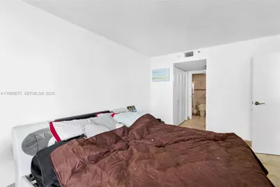 7601 E Treasure Dr #1924, North Bay Village, FL 33141 - Photo 14